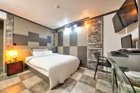 Gongju Khai Hotel