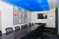 Holiday Inn Express & Suites BENSENVILLE - O'HARE by IHG - Wifi