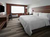 Holiday Inn Express & Suites ELKHORN - LAKE GENEVA AREA by IHG Hotels in Walworth County