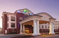 Holiday Inn Express & Suites Pine Bluff Hôtels à proximité de : Université de l'Arkansas à Pine Bluff