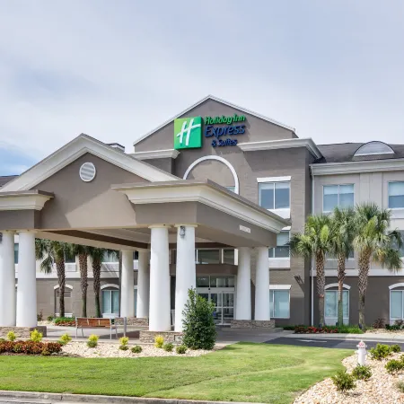 Holiday Inn Express & Suites DUBLIN by IHG