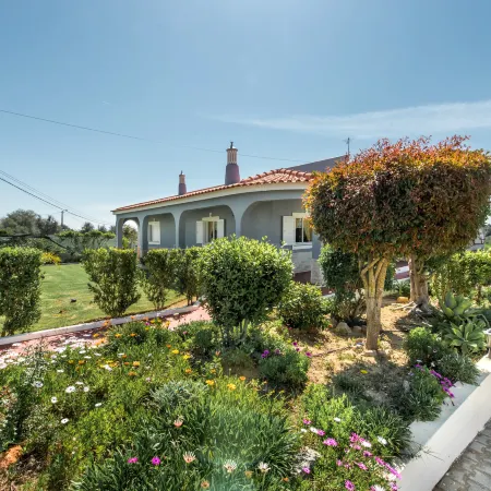 5Br w Private Pool & Snooker Table