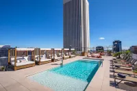 Canopy by Hilton Madrid Castellana - romantique