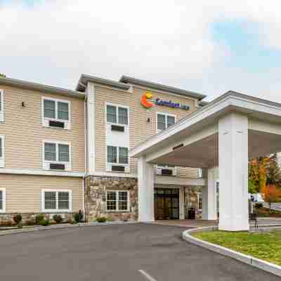 Comfort Inn Hotel Exterior