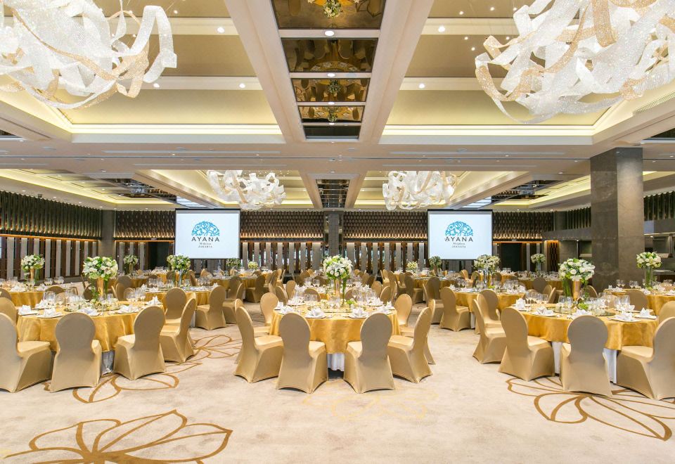 3. 아야나 미드플라..