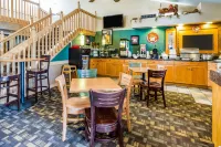 AmericInn by Wyndham Hampton - spa