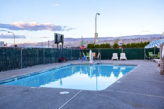 Motel 6 Wenatchee, WA