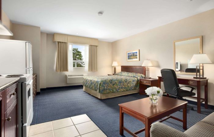 Travelodge by Wyndham Trenton