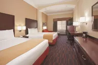 La Quinta Inn & Suites by Wyndham Albuquerque Midtown - 2つ星