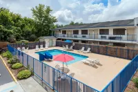 Rodeway Inn Winston Salem Route 52 - Pools