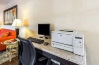 Quality Inn West of Asheville Hotels in Canton