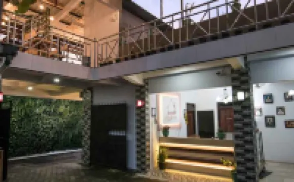 Ardian Borobudur のホテル