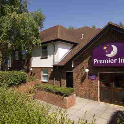 Premier Inn Hagley Hotel Exterior