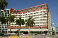 Holiday Inn Hotel Port of Miami-Downtown, an IHG Hotel