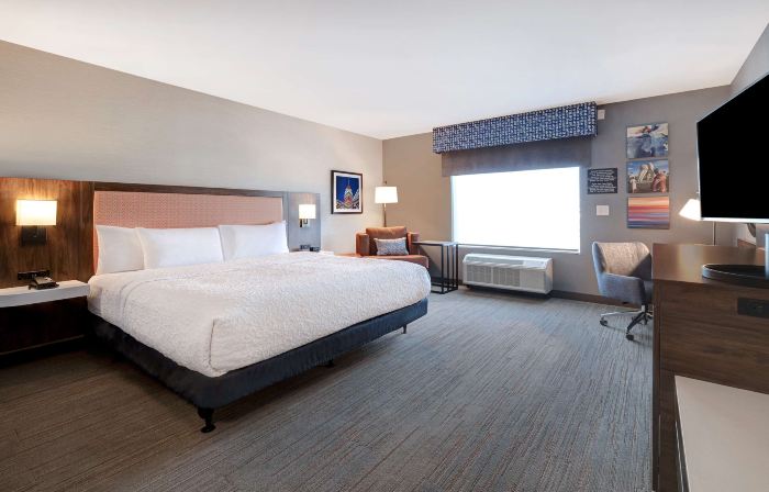 Hampton Inn by Hilton Crown Point