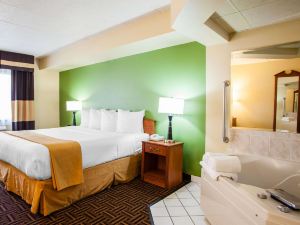 Quality Inn Bolingbrook I-55