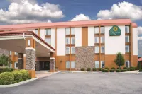 La Quinta Inn & Suites by Wyndham Wytheville Hôtels à : Wytheville
