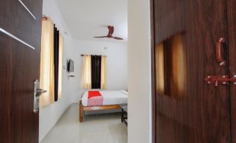 OYO 69141 White Palace - Yelagiri - Housity