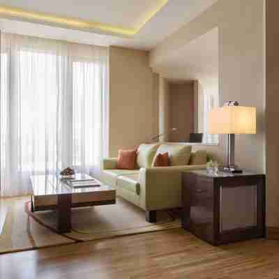 JW Marriott Mumbai Sahar Airport Rooms