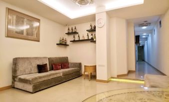 Shihlin Service Apartment