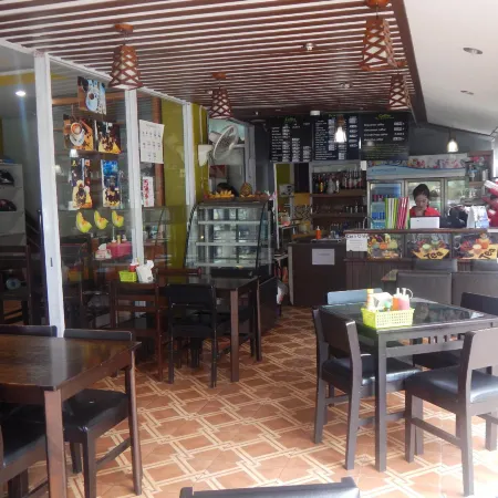 Mixok Inn