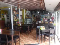 Mixok Inn