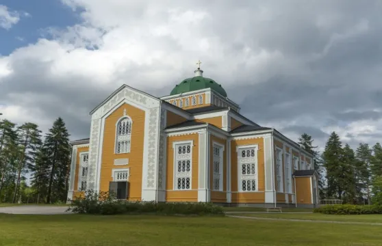 索克斯胡恩科特卡原始酒店薩翁林納