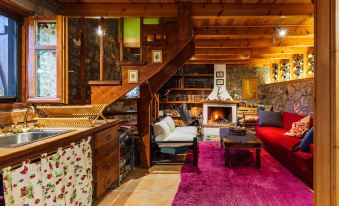 Escape in the Forest, Cosy Chalet with Home Cinema