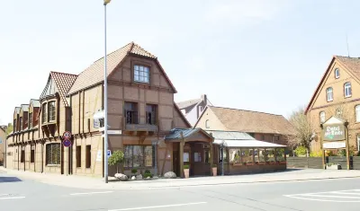 Hotel Restaurant Zur Linde Hotel di Sarstedt