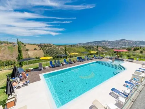 Agriturismo Il Sapore Della Luna Hotels in Colonnella