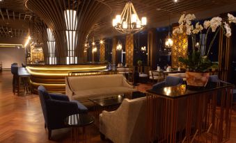 Avenzel Hotel & Convention Cibubur