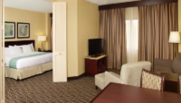 DoubleTree Suites by Hilton Raleigh - Durham