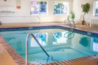 Quality Inn & Suites Longview Kelso Hotels in Kelso
