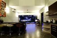 Tha Lane Bay Villas Hotels in Ao Luek
