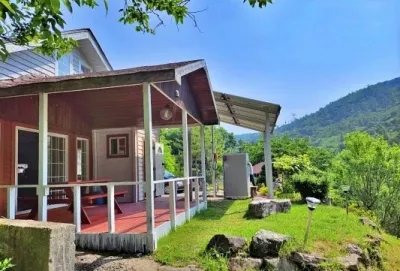 Jangsu Duck Golf Pension
