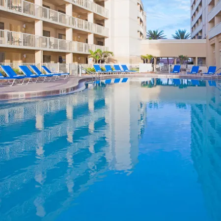 Crowne Plaza MELBOURNE-OCEANFRONT by IHG
