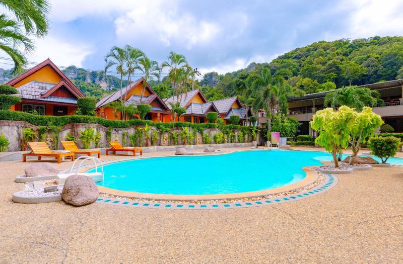 Diamond Cave Resort