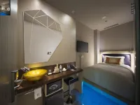 Hotel Clover 7 Hotel di Singapura