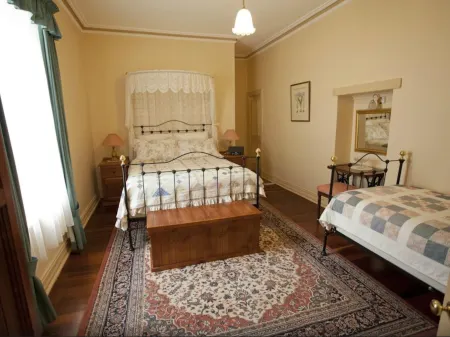 Robe House Heritage Accommodation