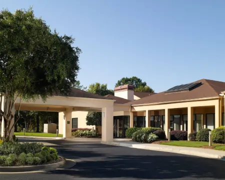 コートヤード・アトランタ・ノークロス/ピーチツリー・コーナーズ ノークロスのホテル