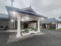 Mataram Cottage Syariah Mitra RedDoorz