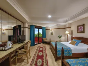 Delphin Palace Hotel