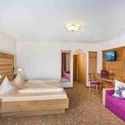 Sporthotel Tirolerhof Rooms