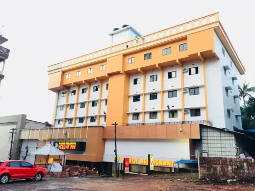 Kalluvalappil Holiday Inn Hotel a Bekal