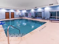 Holiday Inn Express & Suites HOUSTON - DOWNTOWN NORTH by IHG Hotels near Bayou Bend