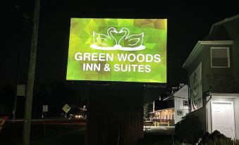 Greenwoods Inn & Suites