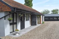 Sandhurst Farm Forge Self Catering Stableblock