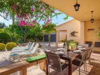 La Truyola Pool Finca