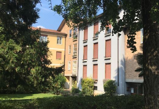 3. 아디제 룸 베로..