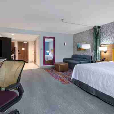 Home2 Suites by Hilton Wilkes-Barre Rooms